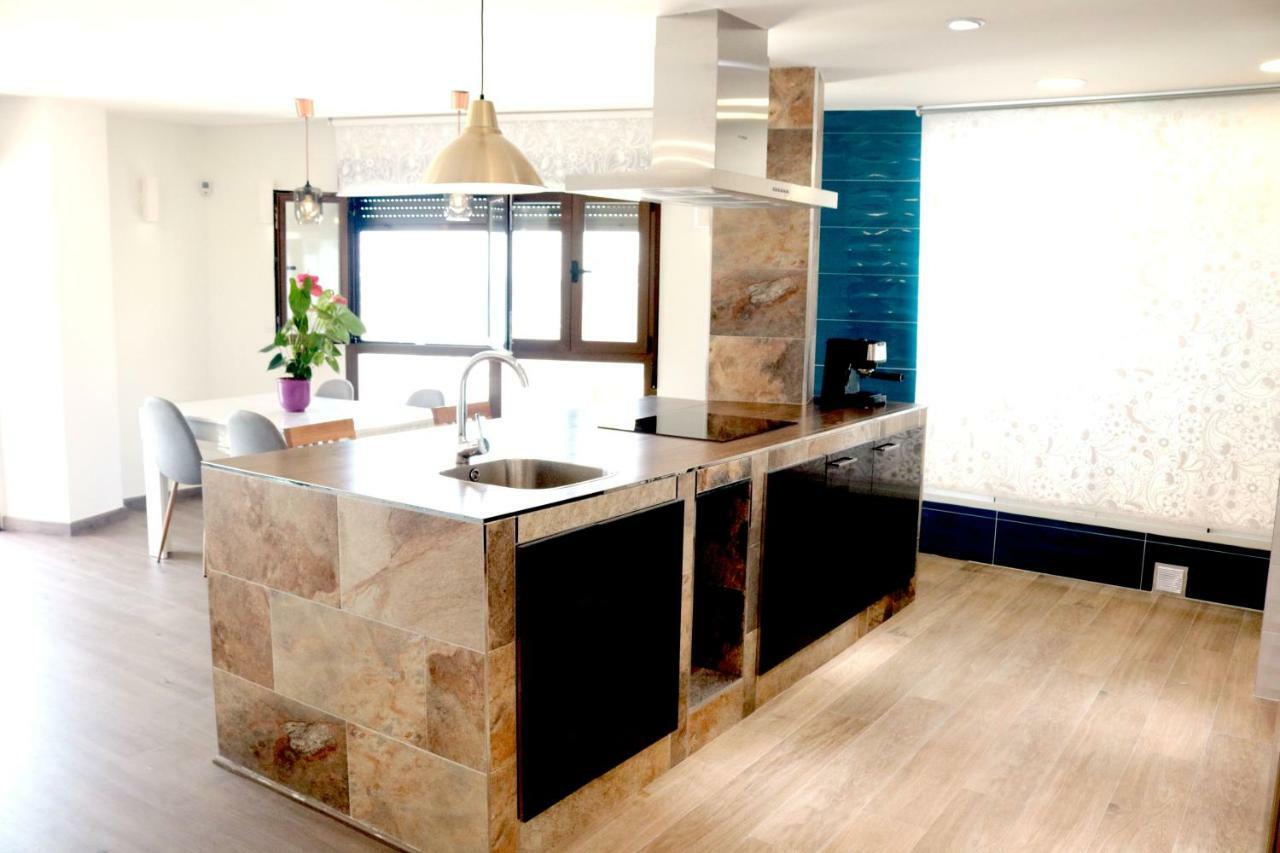 Costaazul Loft, Seaviews Frente Al Mar, Playa Los Locos Торевиеха Екстериор снимка