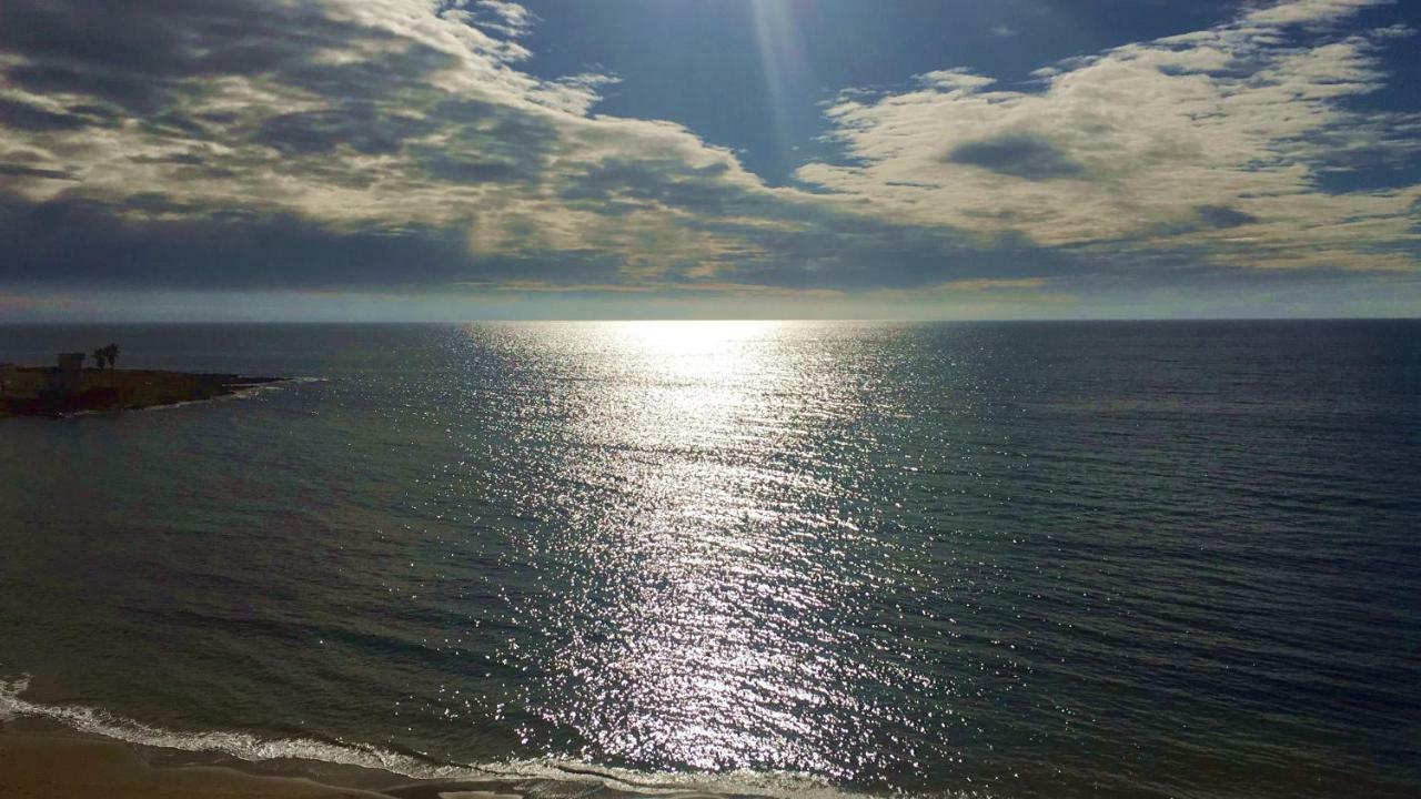 Costaazul Loft, Seaviews Frente Al Mar, Playa Los Locos Торевиеха Екстериор снимка